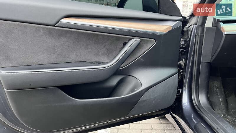 Седан Tesla Model 3 2022 в Виннице фото 11 Седан Tesla Model 3 2022 в Виннице