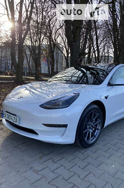 Седан Tesla Model 3 2023 в Хмельницькому