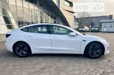 Седан Tesla Model 3 2018 в Хмельницком