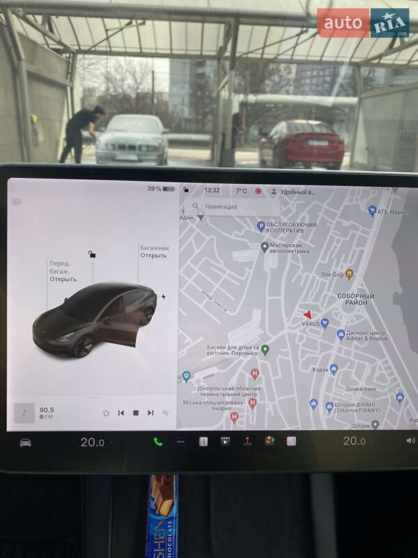 Седан Tesla Model 3 2021 в Дніпрі фото 3 Седан Tesla Model 3 2021 в Дніпрі