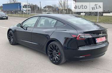 Седан Tesla Model 3 2022 в Ковелі