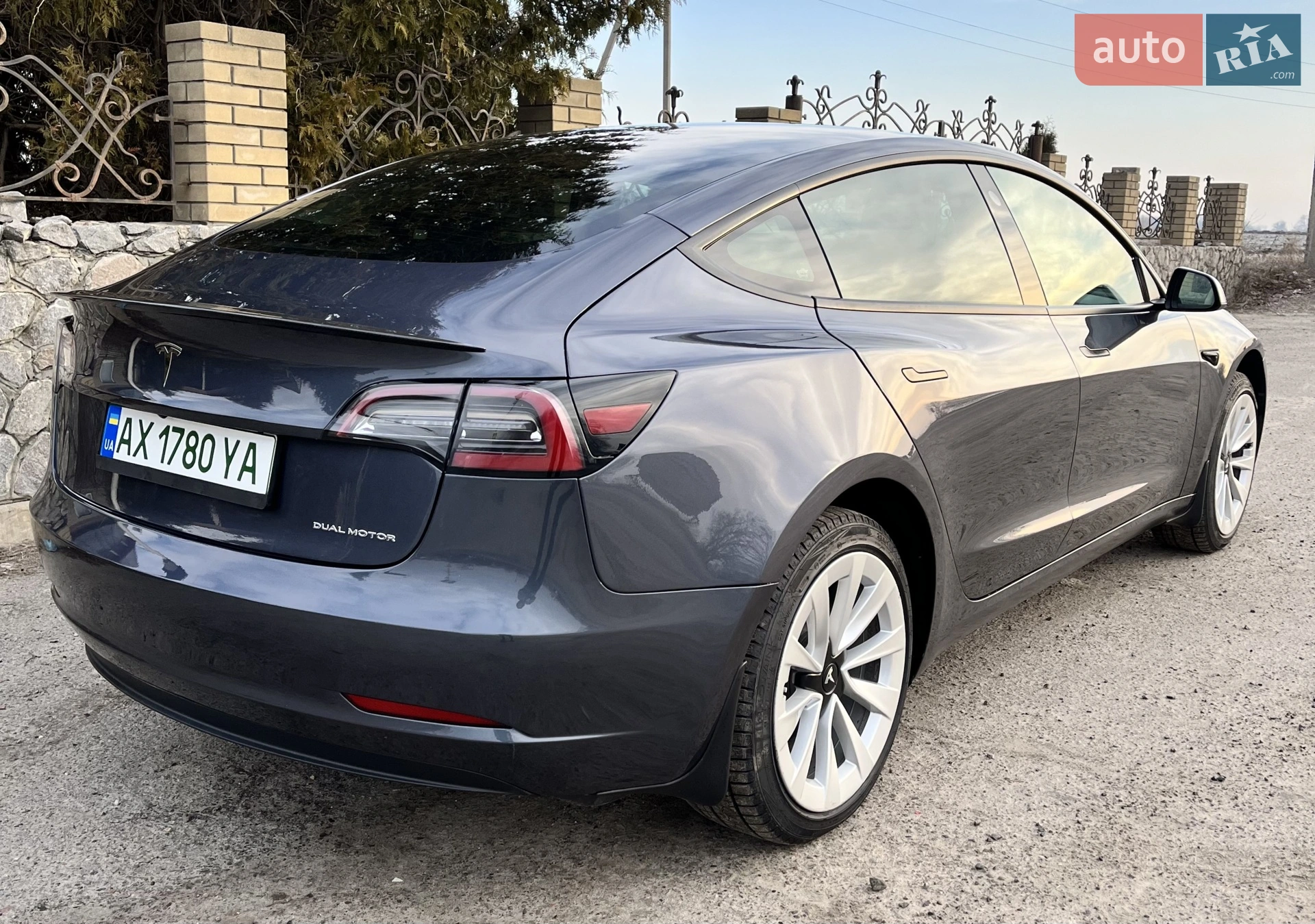 2022 Tesla Model 3 - мініатюра 10