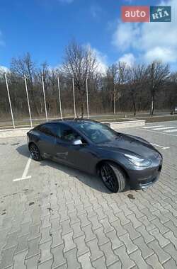 Седан Tesla Model 3 2018 в 