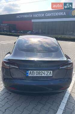 Седан Tesla Model 3 2018 в 