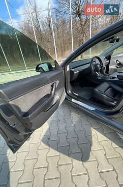 Седан Tesla Model 3 2018 в 