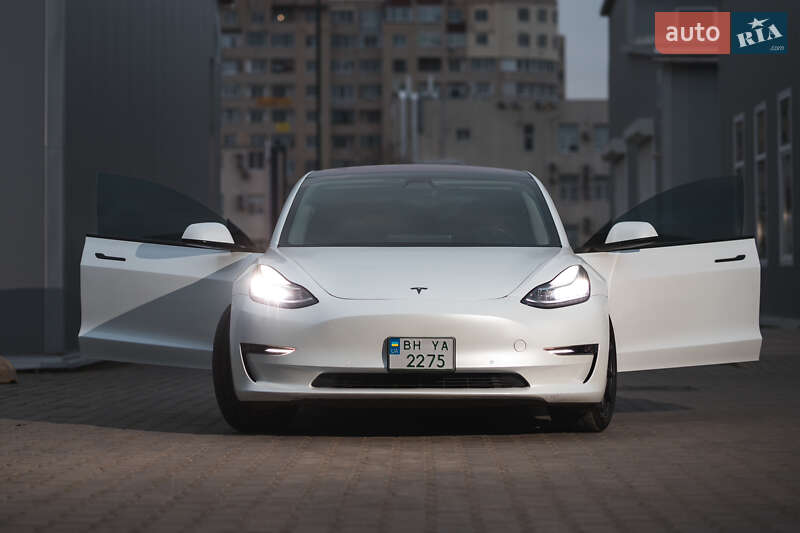 Седан Tesla Model 3 2018 в Одессе фото 10 Седан Tesla Model 3 2018 в Одессе