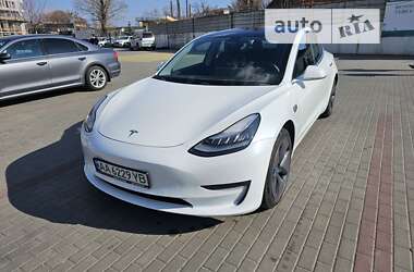 Седан Tesla Model 3 2019 в Дніпрі