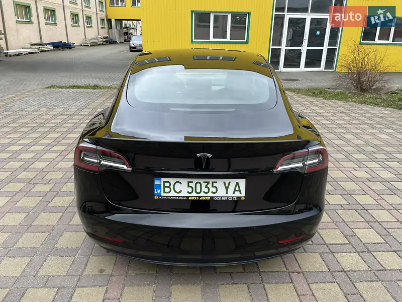 Tesla Model 3 2022 VIN 5YJ3E1EB1NF186008 фото оголошення 32 з 76