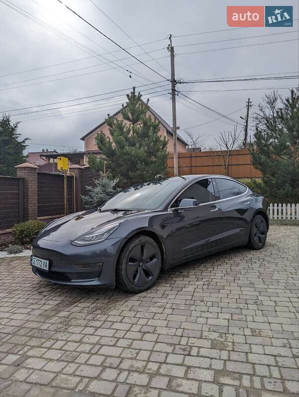 Tesla Model 3 2019