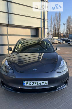 Седан Tesla Model 3 2021 в Києві