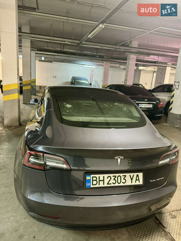 Седан Tesla Model 3 2019 в Одессе