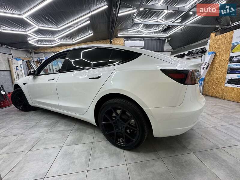 Седан Tesla Model 3 2018 в Днепре фото 17 Седан Tesla Model 3 2018 в Днепре