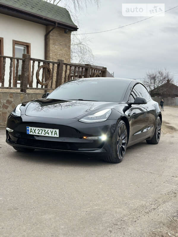 Седан Tesla Model 3 2020 в Харькове