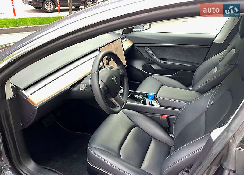 Седан Tesla Model 3 2020 в Львове фото 9 Седан Tesla Model 3 2020 в Львове