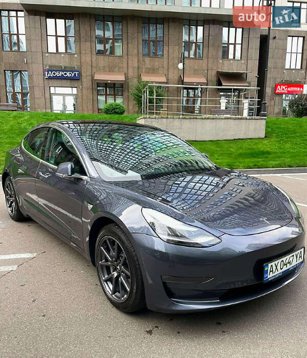 Седан Tesla Model 3 2020 в Львове фото 3 Седан Tesla Model 3 2020 в Львове