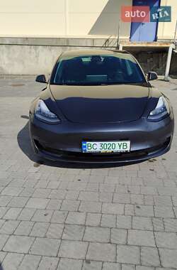 Седан Tesla Model 3 2018 в 