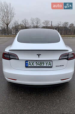 Седан Tesla Model 3 2021 в Харькове