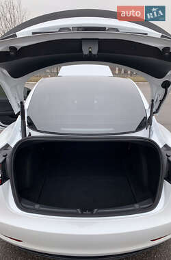 Седан Tesla Model 3 2021 в Харькове