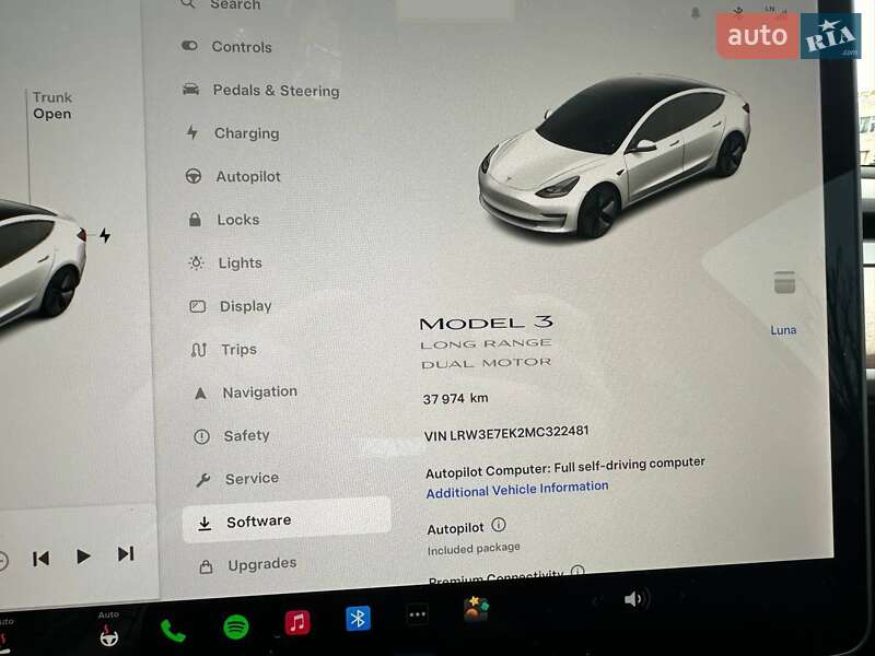 Седан Tesla Model 3 2021 в Києві
