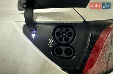 Седан Tesla Model 3 2021 в Києві