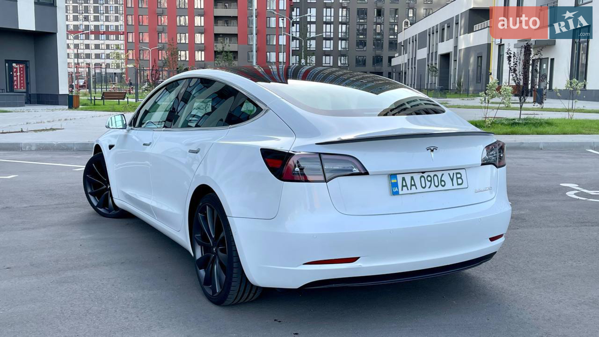 2020 Tesla Model 3 - мініатюра 25