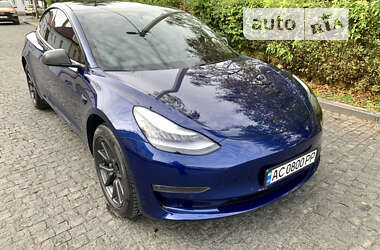 Седан Tesla Model 3 2019 в Луцьку