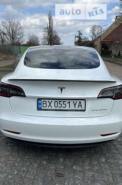 Седан Tesla Model 3 2019 в Житомире