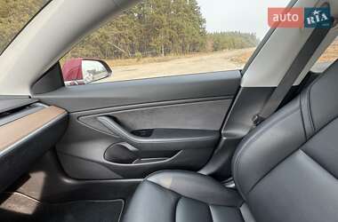 Седан Tesla Model 3 2018 в Ахтырке