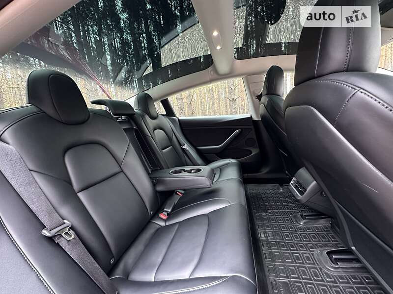 Седан Tesla Model 3 2022 в Збараже фото 68 Седан Tesla Model 3 2022 в Збараже