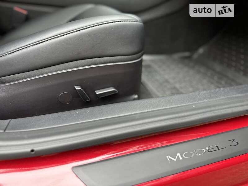 Седан Tesla Model 3 2022 в Збараже фото 75 Седан Tesla Model 3 2022 в Збараже