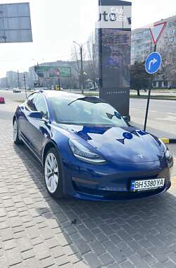 Седан Tesla Model 3 2020 в Одессе