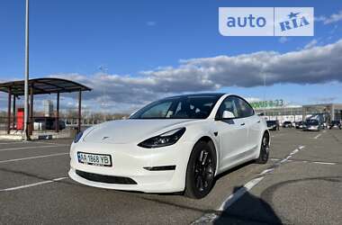 Седан Tesla Model 3 2021 в Киеве