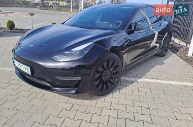 Седан Tesla Model 3 2021 в Львове