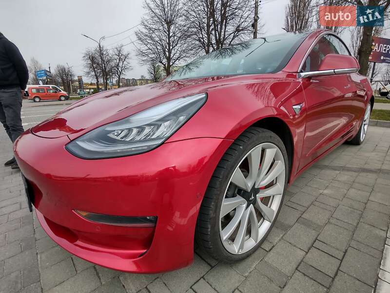 Седан Tesla Model 3 2018 в Хмельницькому