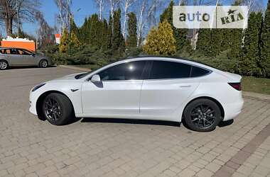 Седан Tesla Model 3 2019 в Василькові