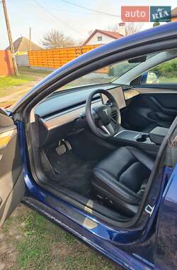 Седан Tesla Model 3 2021 в Харькове