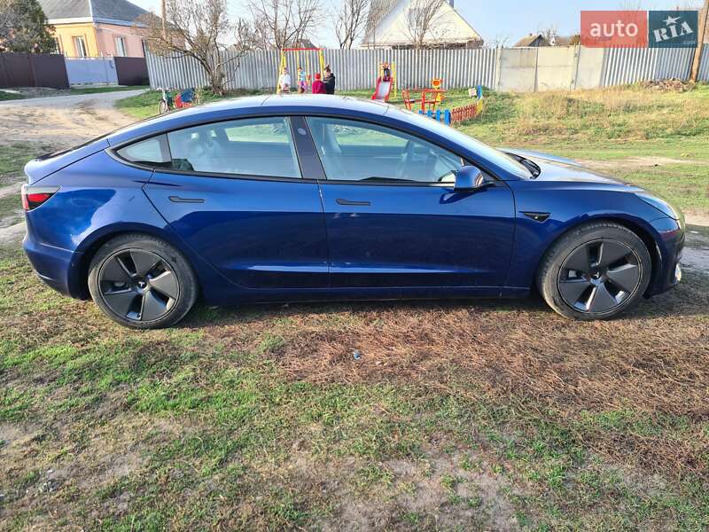 Седан Tesla Model 3 2021 в Харькове