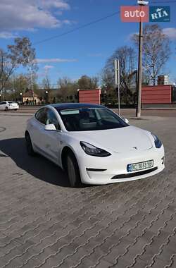 Седан Tesla Model 3 2020 в Дрогобыче