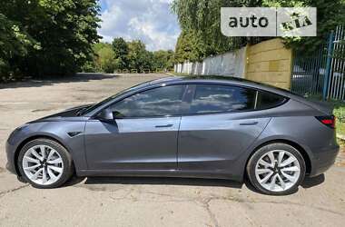 Седан Tesla Model 3 2019 в Львові