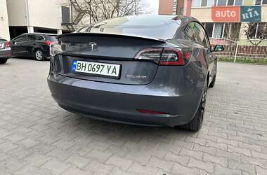 Седан Tesla Model 3 2021 в Одессе