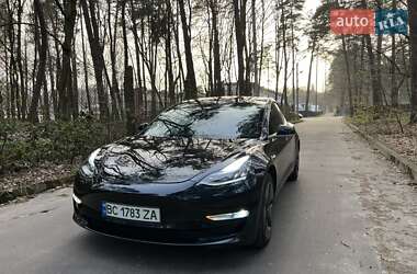 Седан Tesla Model 3 2019 в 