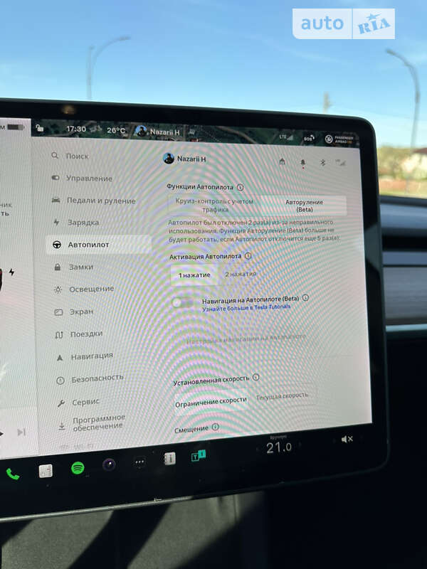 Седан Tesla Model 3 2021 в Снятине