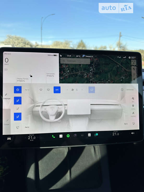 Седан Tesla Model 3 2021 в Снятине