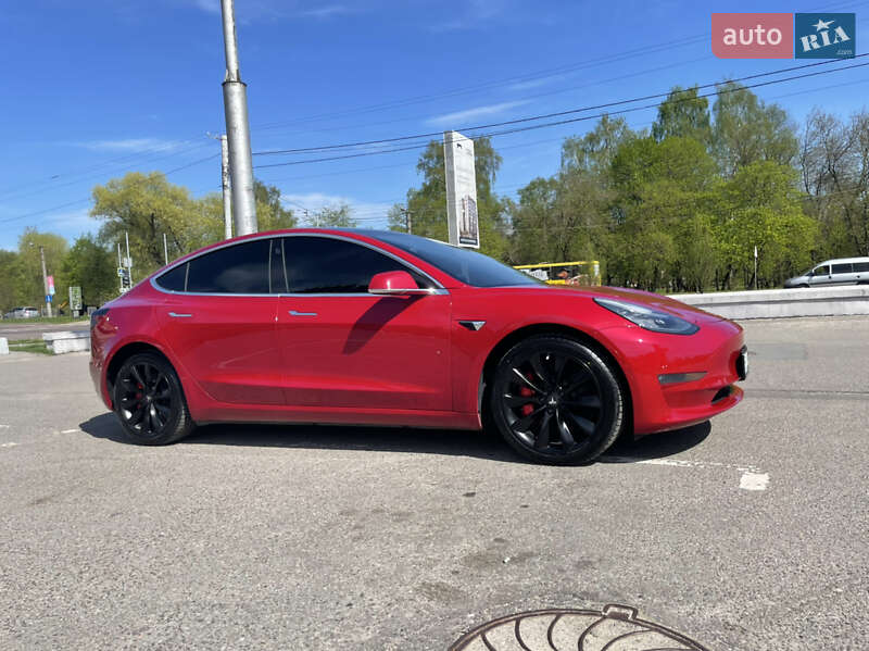 Tesla Model 3 2018