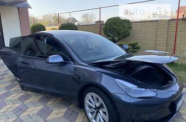 Седан Tesla Model 3 2022 в Дніпрі