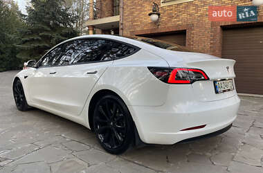 Седан Tesla Model 3 2018 в 