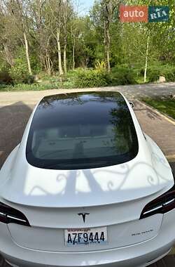 Седан Tesla Model 3 2018 в Днепре