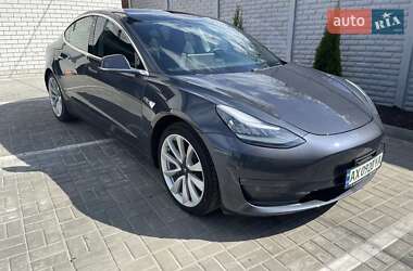 Седан Tesla Model 3 2019 в Харкові