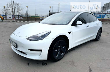 Седан Tesla Model 3 2022 в Одессе