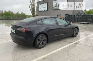 Седан Tesla Model 3 2021 в Киеве
